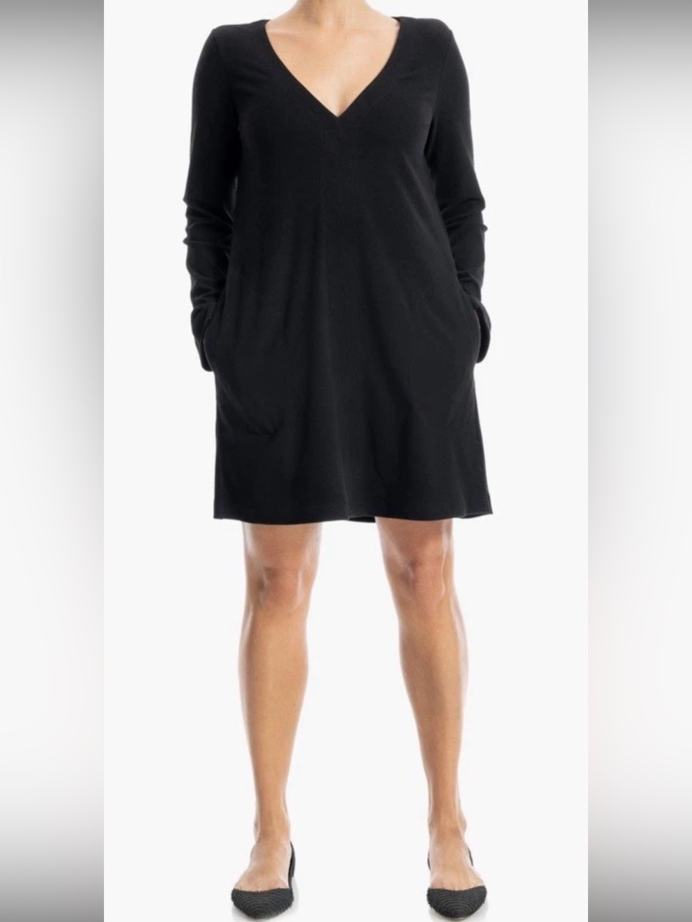 Max Studio Black Solid V-Neck Long Sleeve Swing Knee Dress Pockets XS NWt